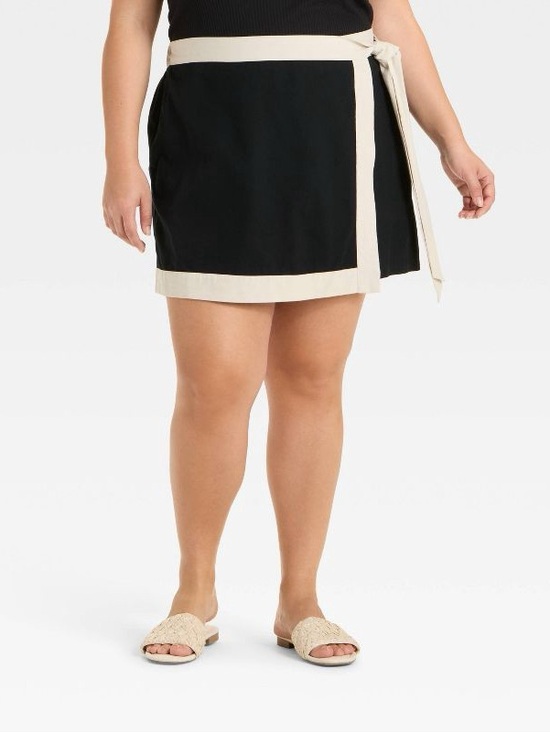 Ava & Viv Other - Ava & Viv Black Mini Wrap Skort with Cream Trim and Side Tie